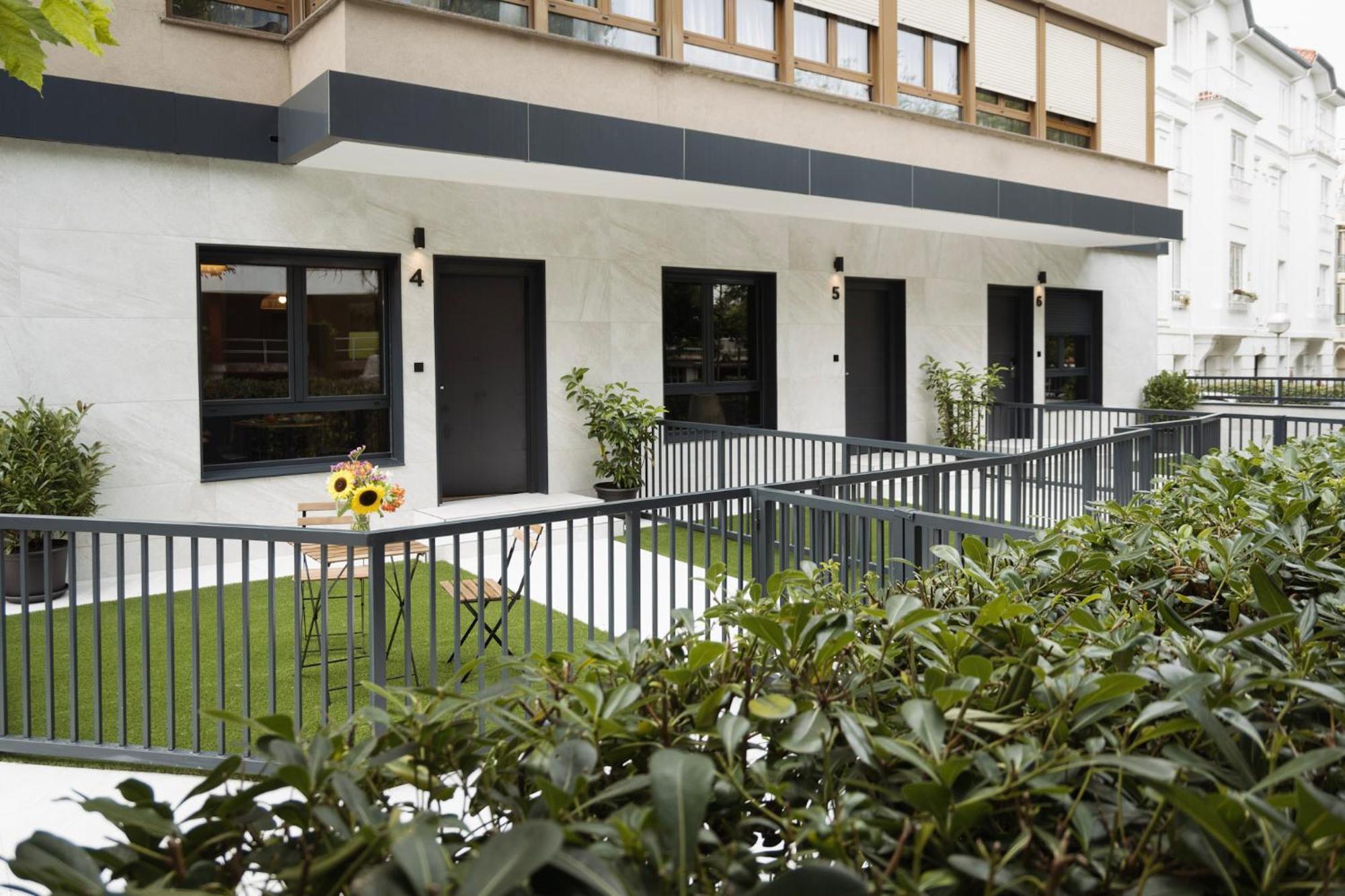 Apartamentos Joaquin Costa Santander Ngoại thất bức ảnh
