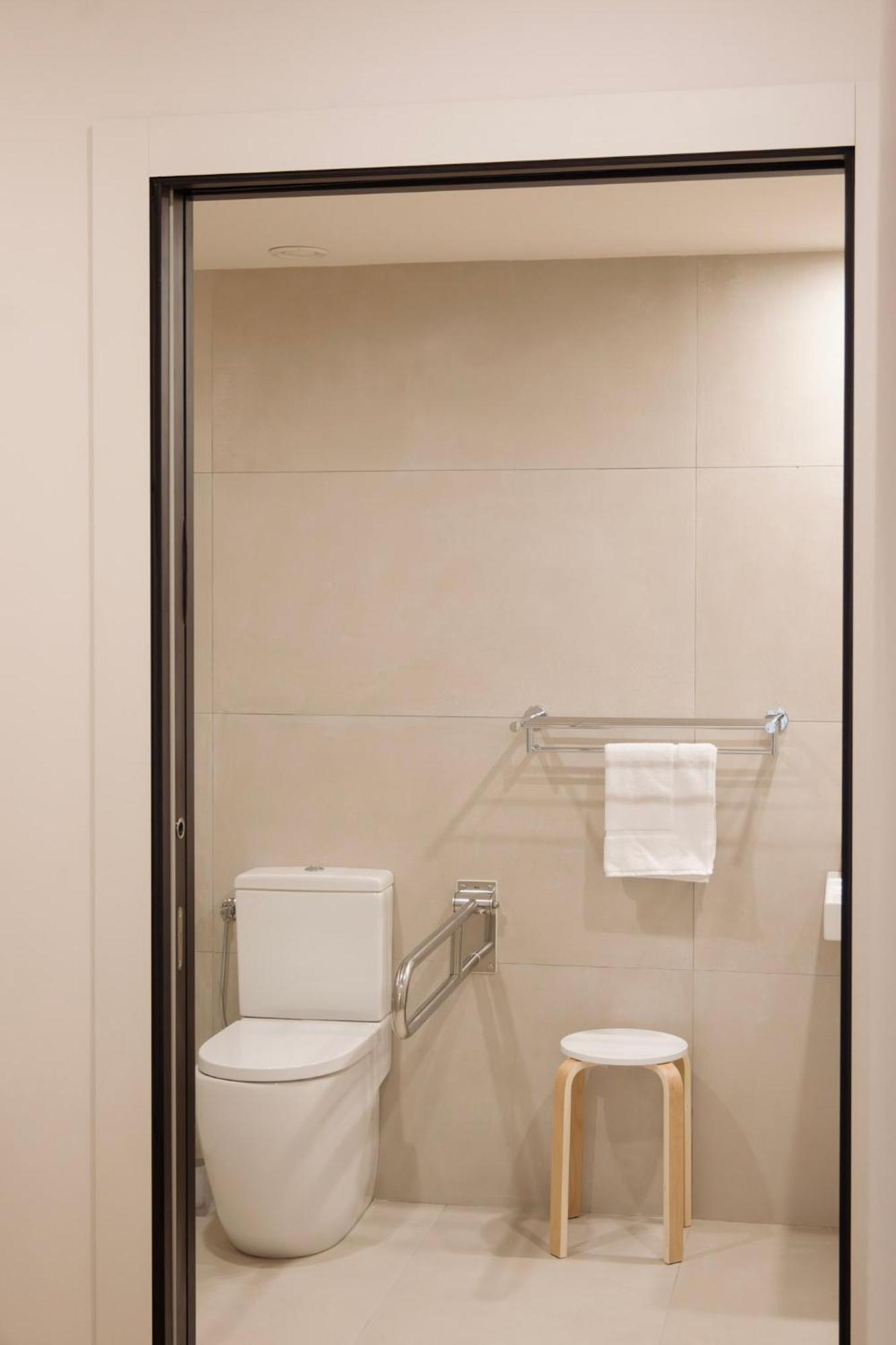Apartamentos Joaquin Costa Santander Ngoại thất bức ảnh